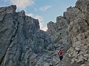 22 Sfasciumi, detriti, pareti rocciose